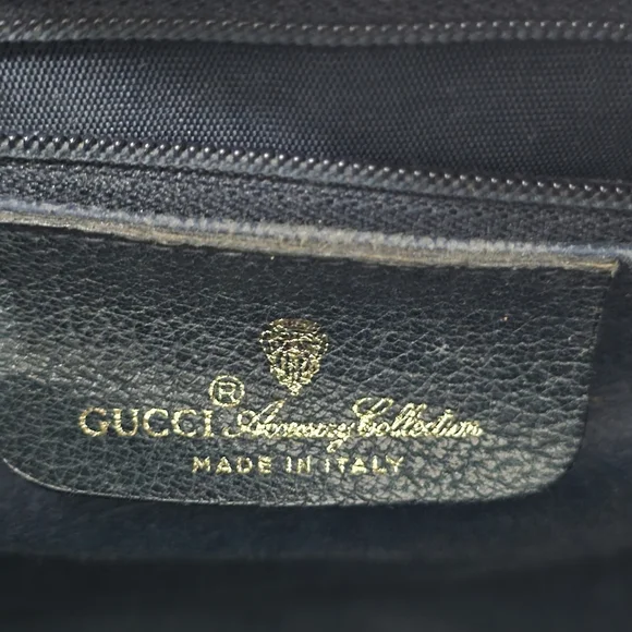 GUCCI - Vintage GG Sherry Line Boston Bag in Rare Navy Blue, PVC & Leather - Picture 13 of 16